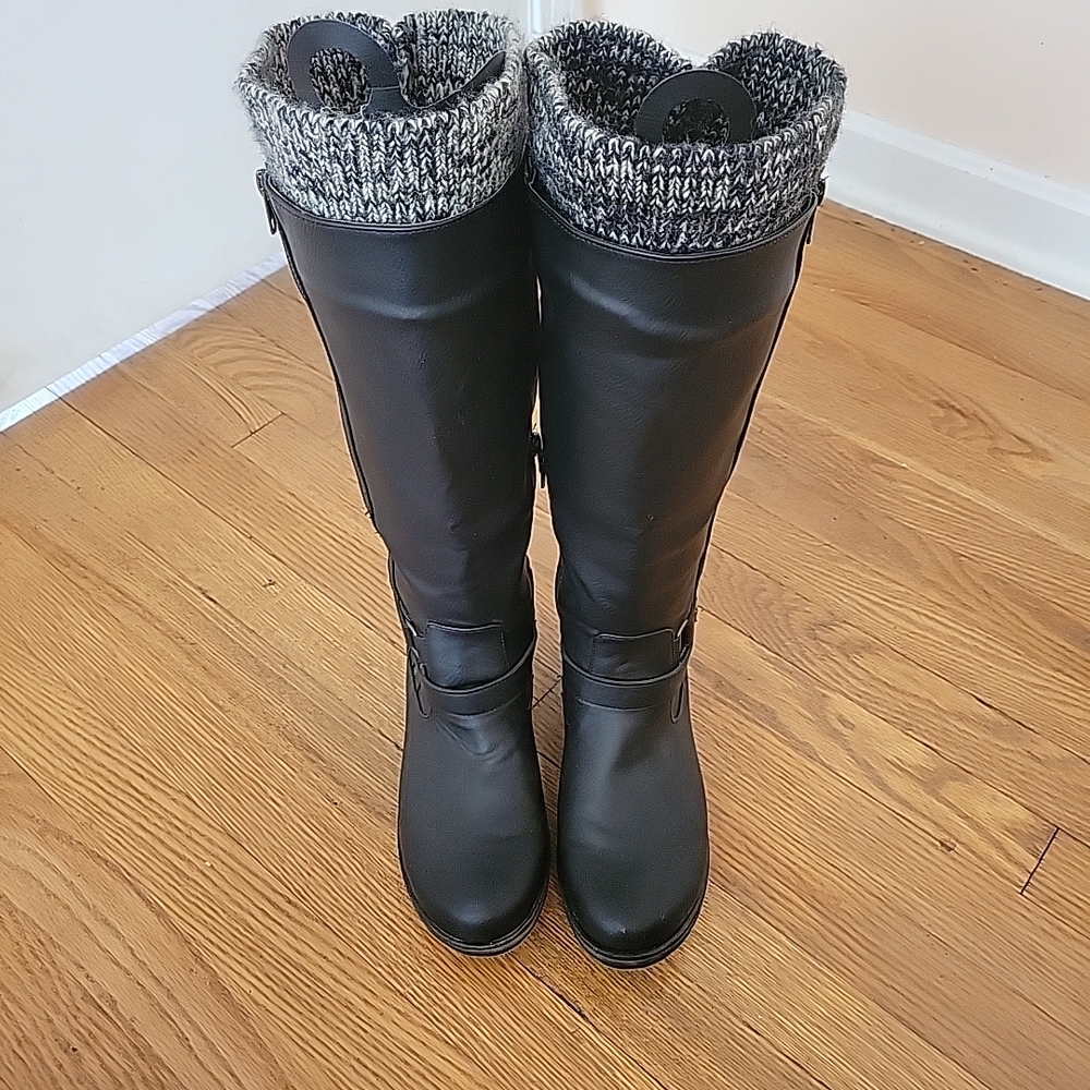 Black Knee-High BootsShoedazzle Finley Quilted Flat Boot Size 9 with Knit Cuff